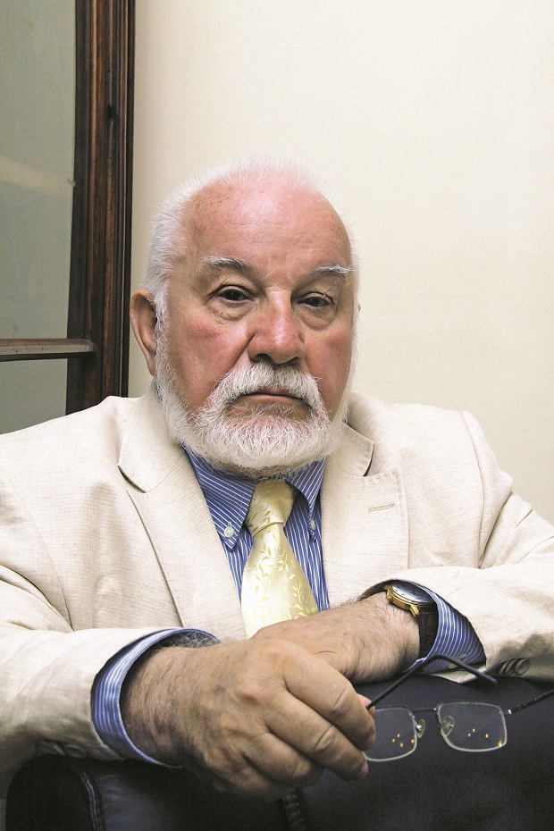 Др Часлав Оцић: Убили су Бога, сад убијају човека